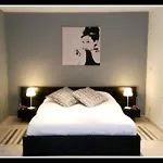 Le 1815 Hotel Waterloo